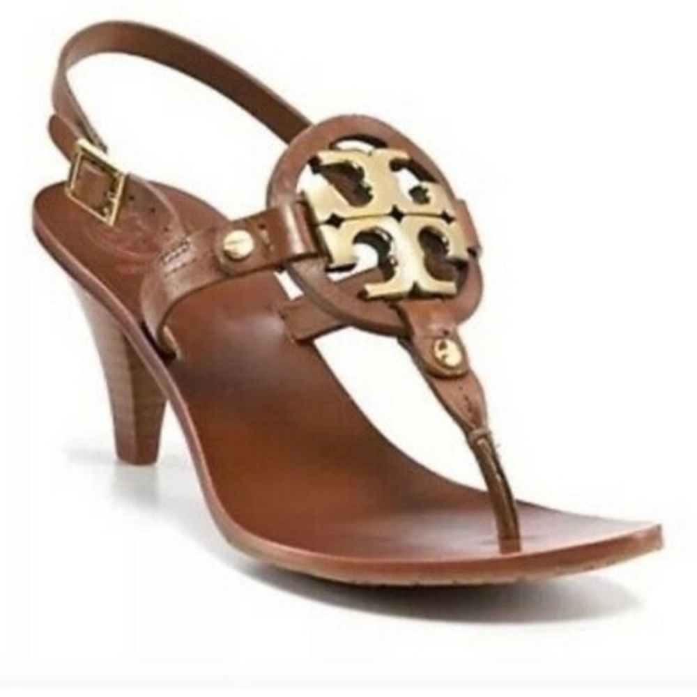 NWOT Tory Burch Holly 2 Kitten Heel Gold Logo Size 6.5